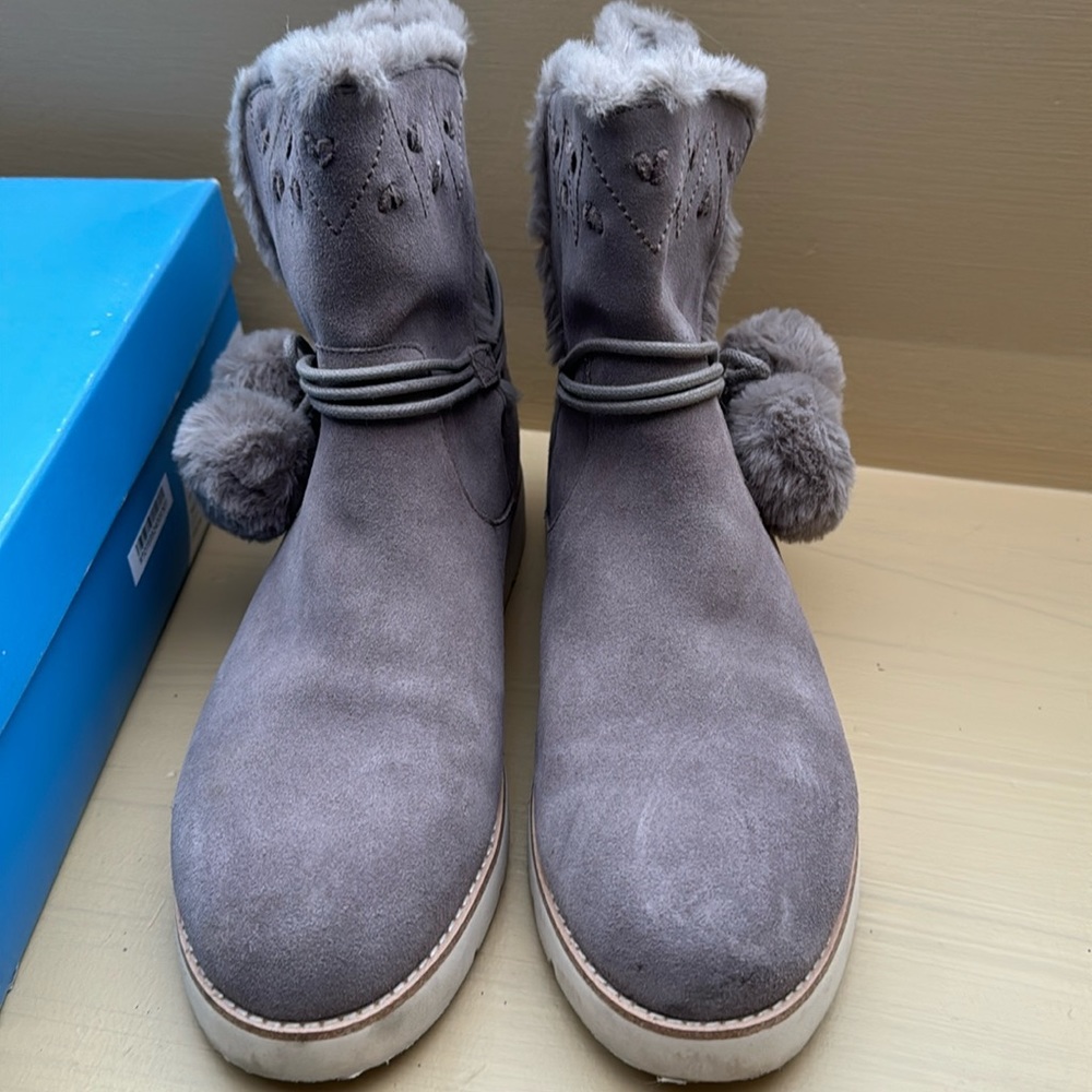 Jack Rogers suede Pom Pom boots